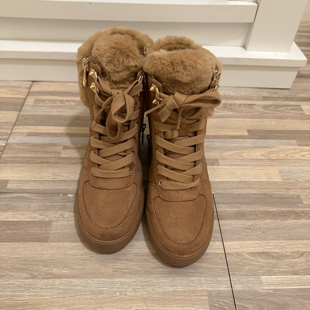 Guess wedge booties